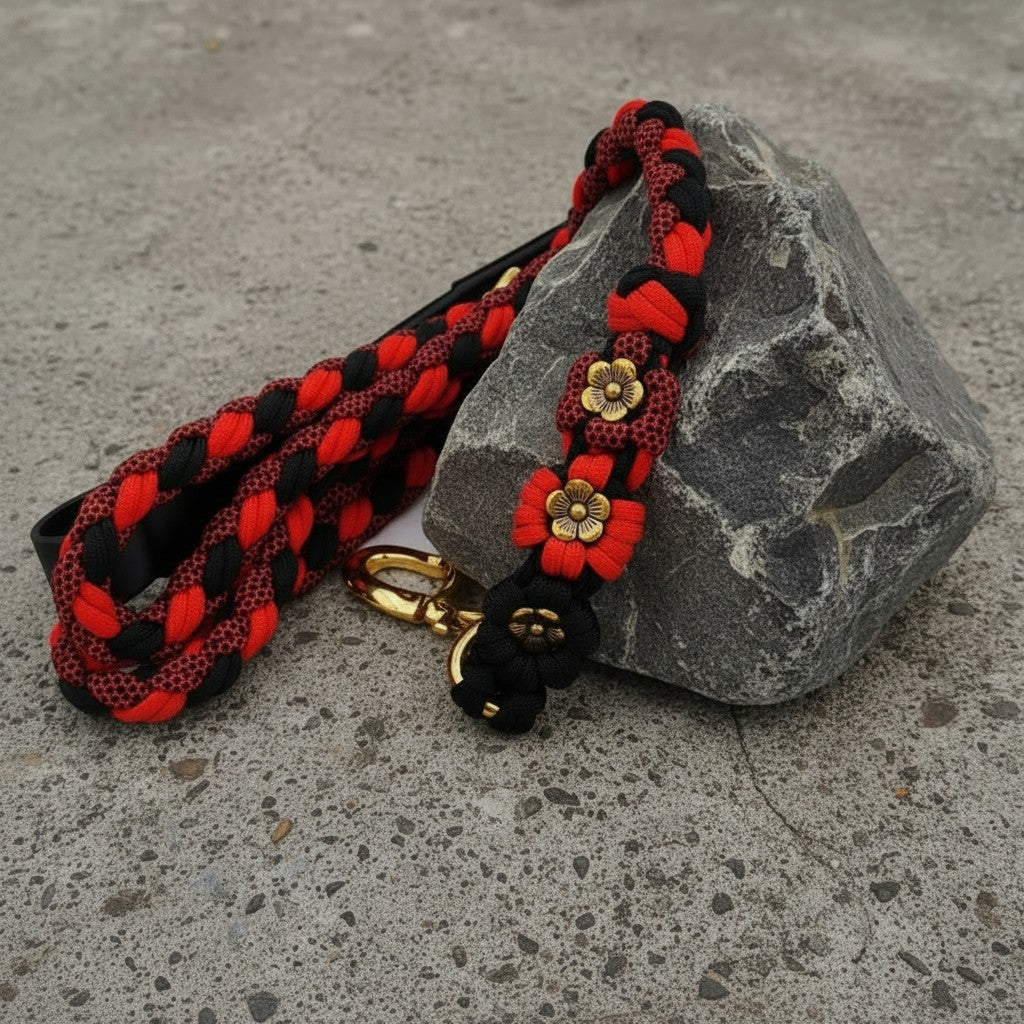 Red/Black Gold Petal Flower Paracord Leash